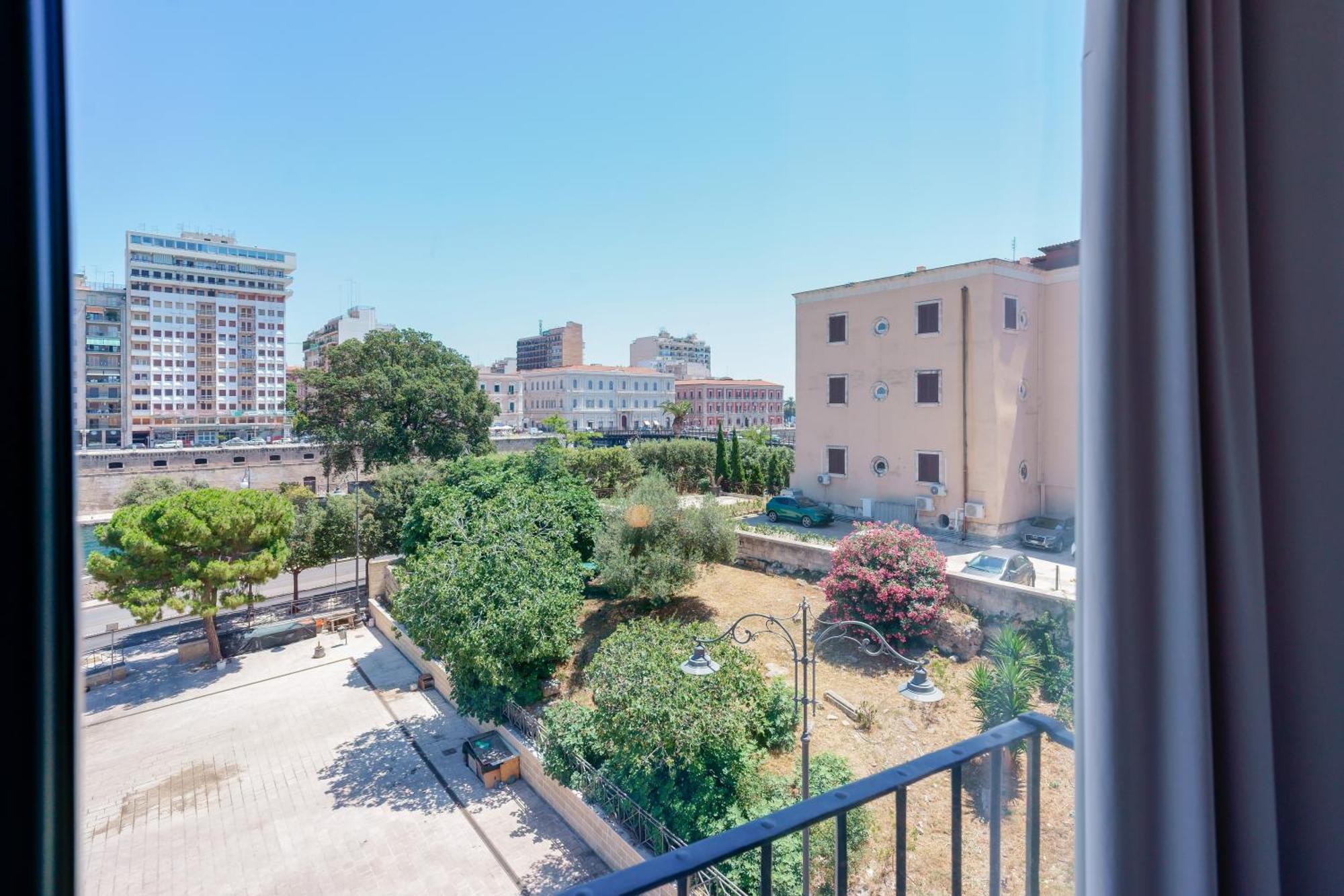 לינה וארוחת בוקר טאראנטו Casa Matilde מראה חיצוני תמונה